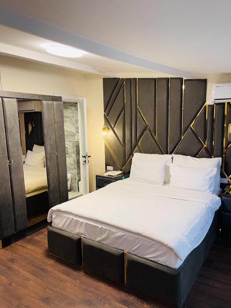 Aymira Suite Hotel Isztambul Szoba fotó